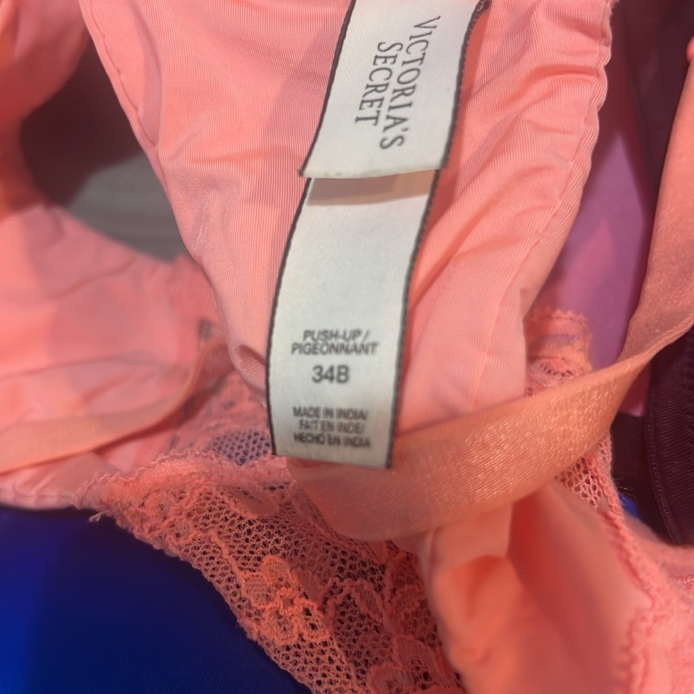 Colorful Bra Collection - Picture 10 of 12